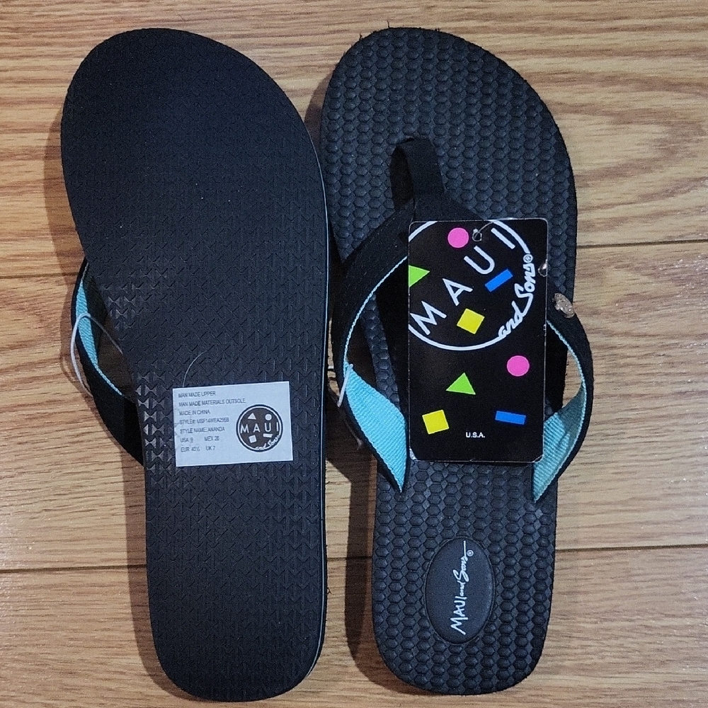 Maui and Sons Blue and Black Flip Flops - Picture 2 of 6